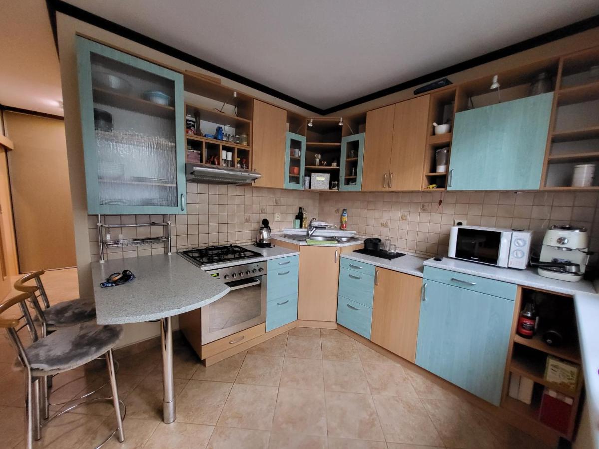 Apartman George Bratislava Buitenkant foto